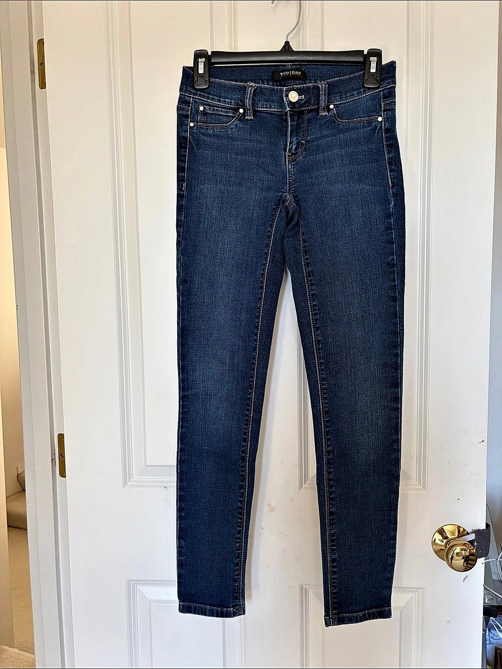 White House low rise Skinny Jeans in Blue Size XXS